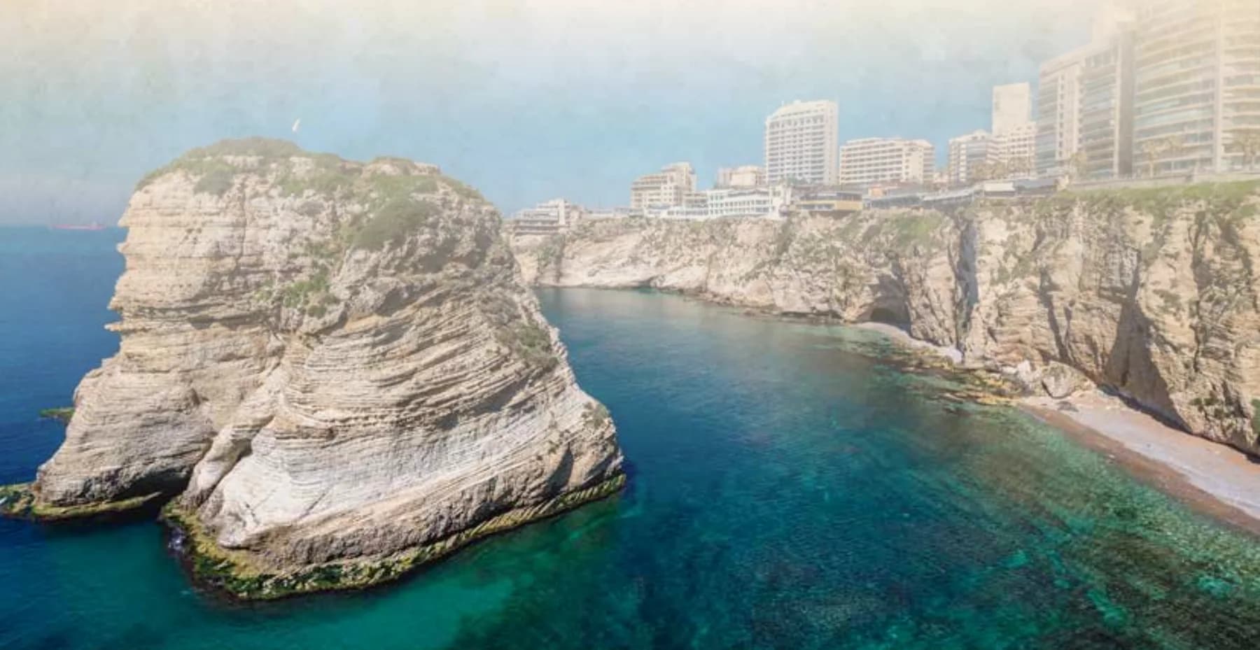 Die Küste von Beirut am Mittelmeer